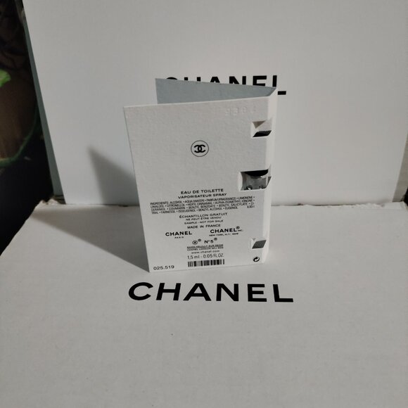 CHANEL NO 5. SAMPLE. NEW ! - Picture 4 of 5